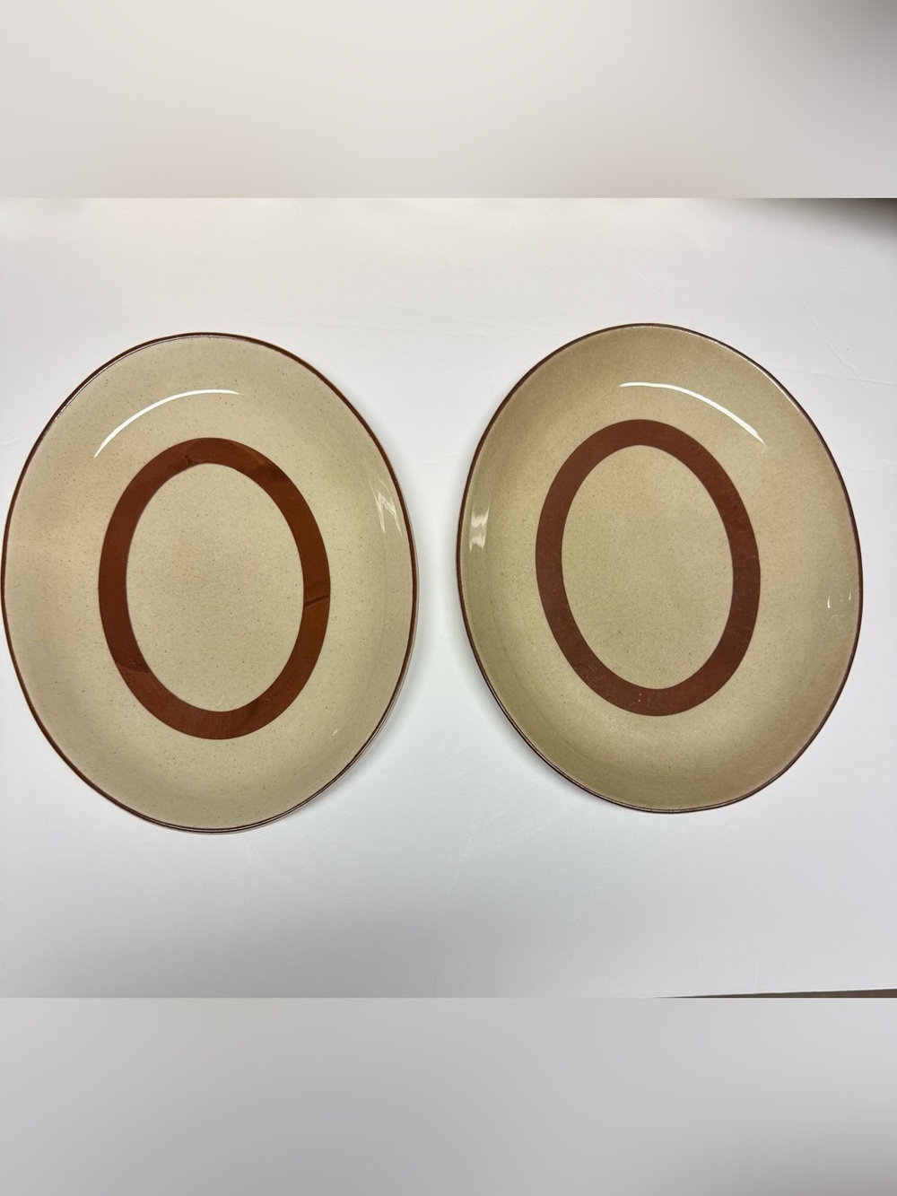 Buffalo China Retro Diner Style Plates - Set of 2